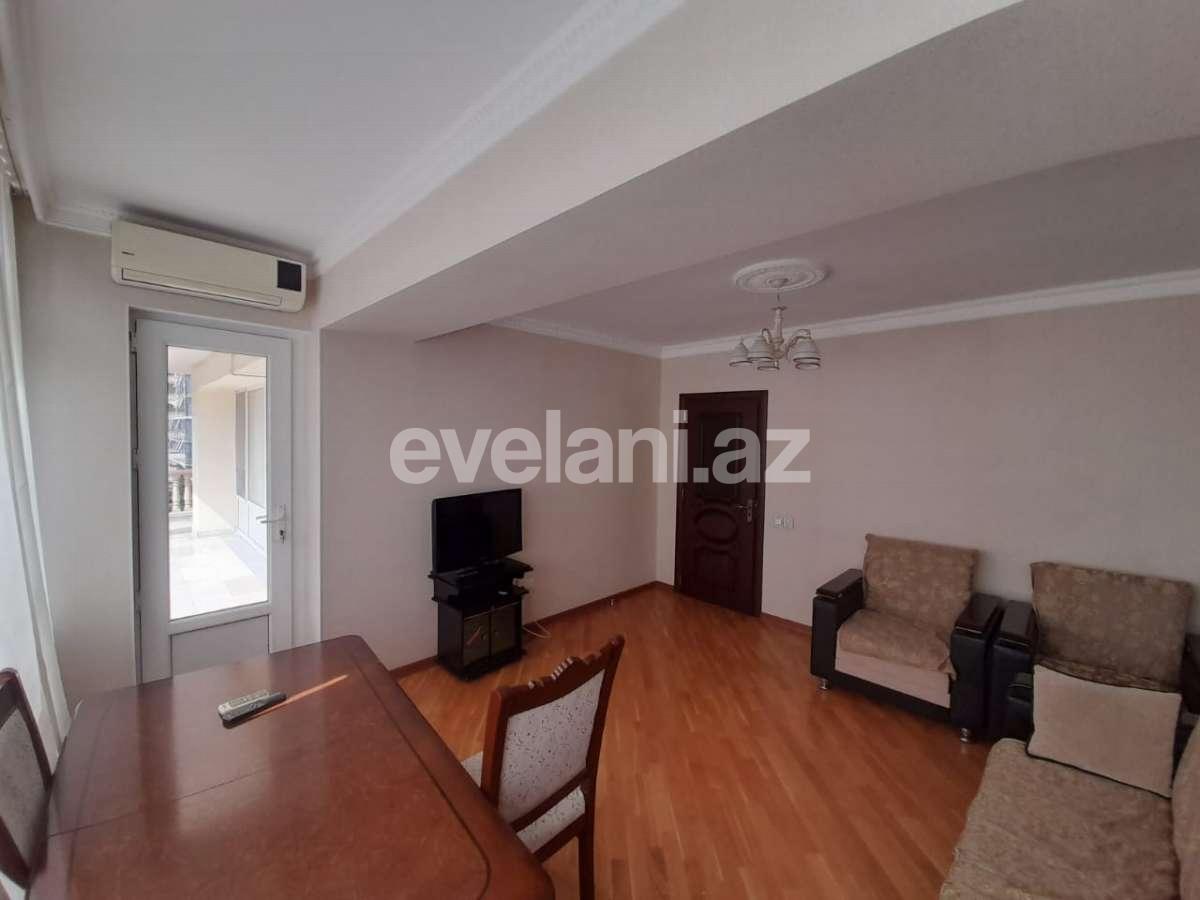 Kirayə verilir, köhnə tikili, 3 otaqlı, 70 m², Sahil m.