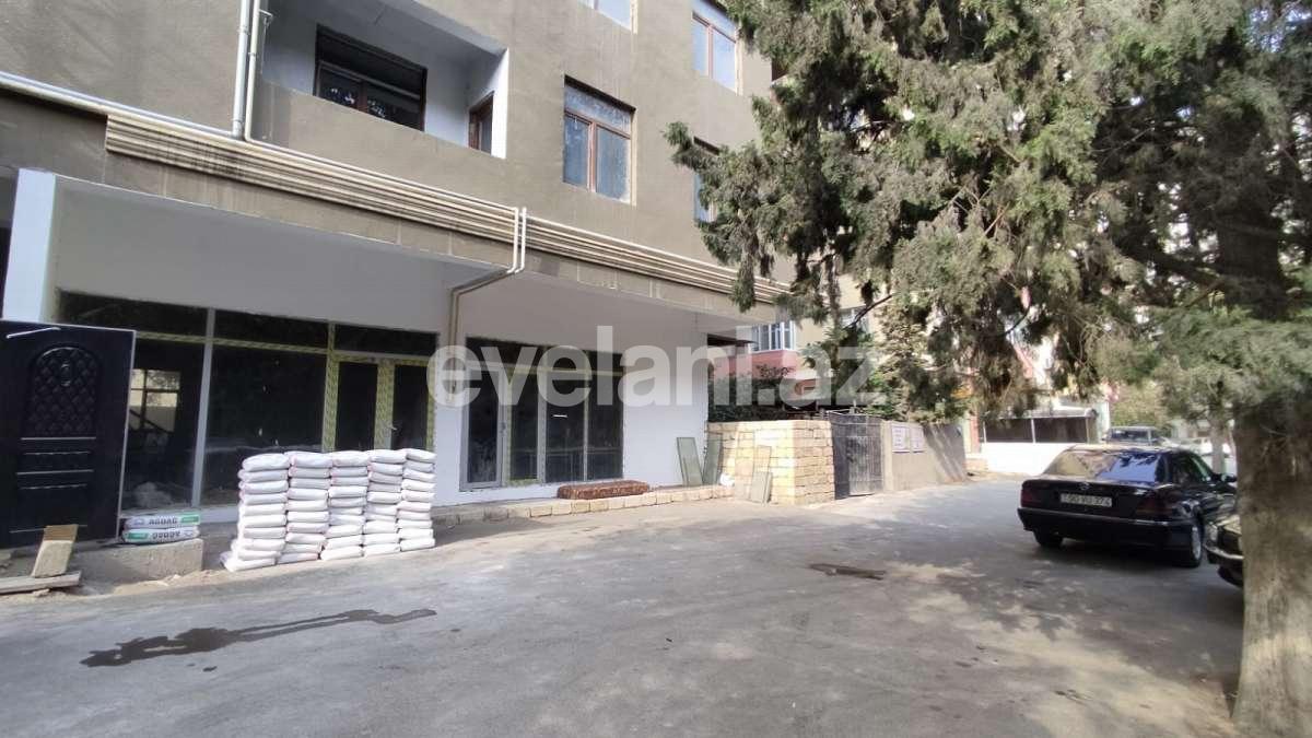Satılır, obyekt, 220 m², Azadlıq prospekti m.