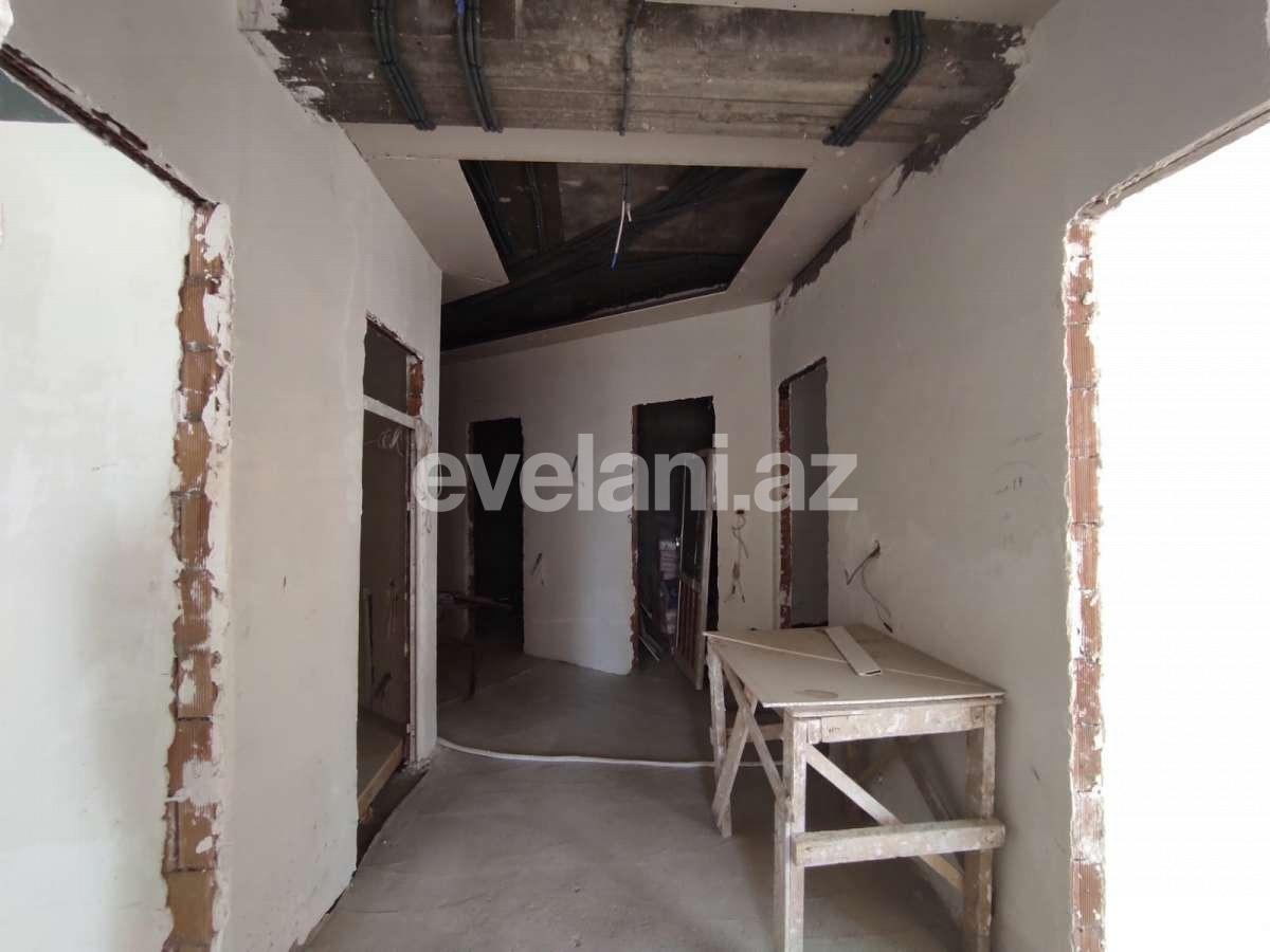 Satılır, yeni tikili, 4 otaqlı, 135 m², Şah İsmayıl Xətai m.