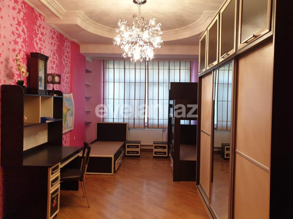 Satılır, yeni tikili, 4 otaqlı, 200 m², Şah İsmayıl Xətai m.