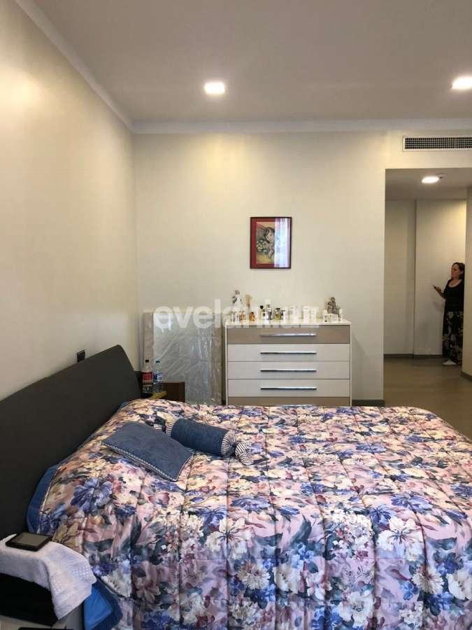 Satılır, yeni tikili, 5 otaqlı, 264 m², Şah İsmayıl Xətai m.