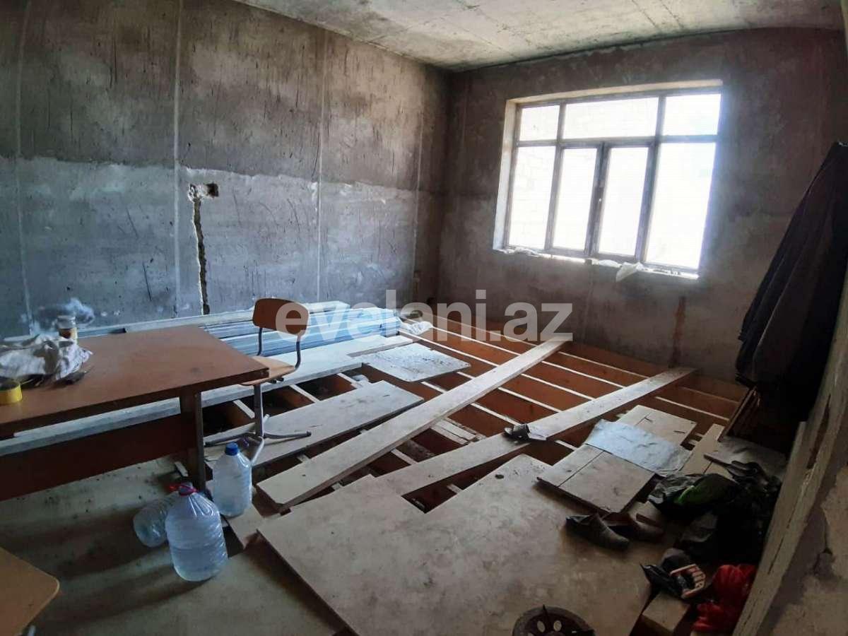 Satılır, həyət evi / bağ, 6 otaqlı, 250 m², Novxanı q.
