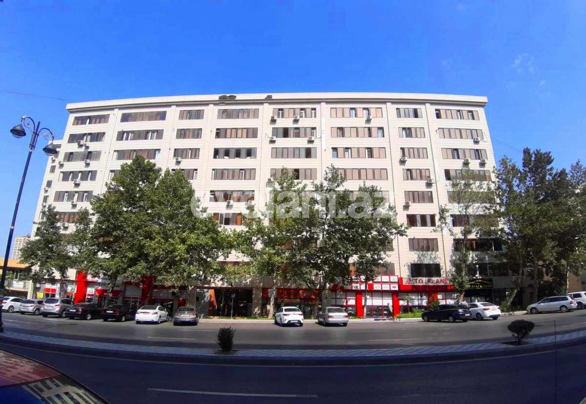 Продаётся, вторичка, 3-комнаты, 100 m², Элмляр Академиясы m.