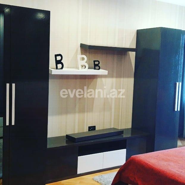 Сдаётся, новостройка, 4-комнаты, 200 m², Насиминский r.