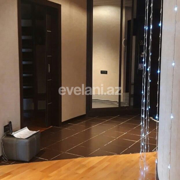 Сдаётся, новостройка, 4-комнаты, 200 m², Насиминский r.