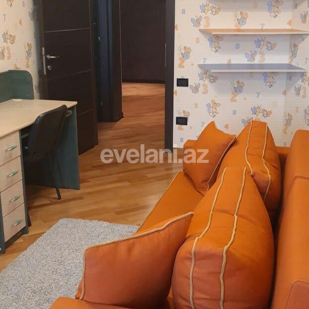 Сдаётся, новостройка, 4-комнаты, 200 m², Насиминский r.