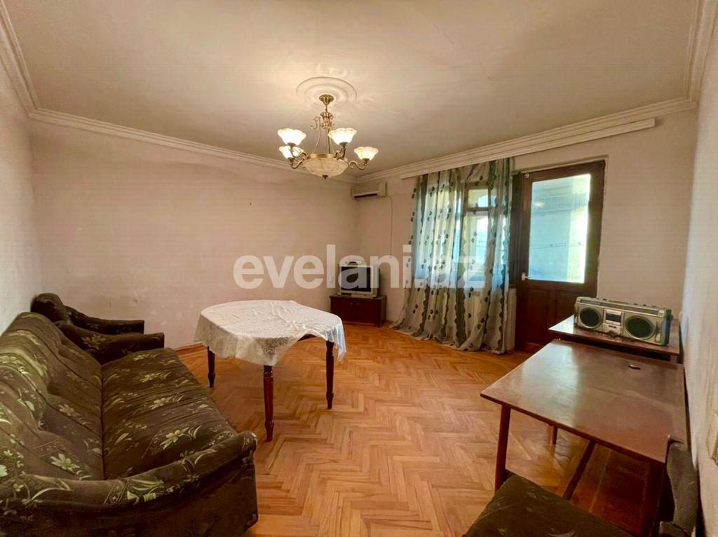 Sale, old building, 4 room, 66 m², Nasimi m.