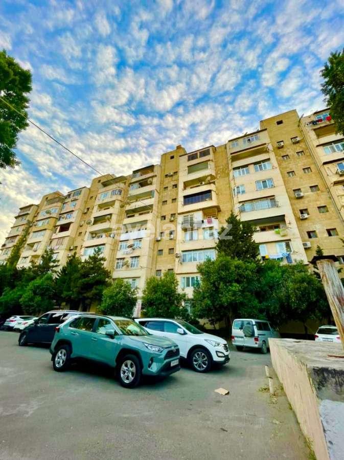 Sale, old building, 4 room, 66 m², Nasimi m.