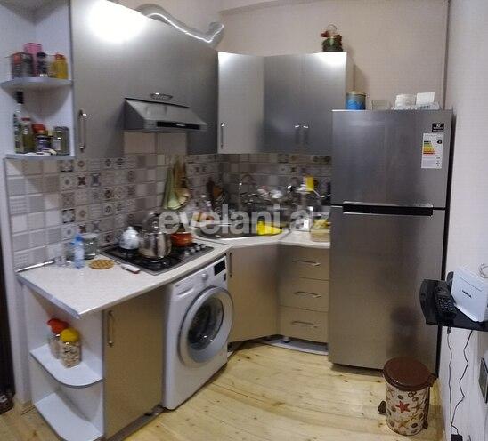Satılır, yeni tikili, 2 otaqlı, 45 m², İnşaatçılar m.