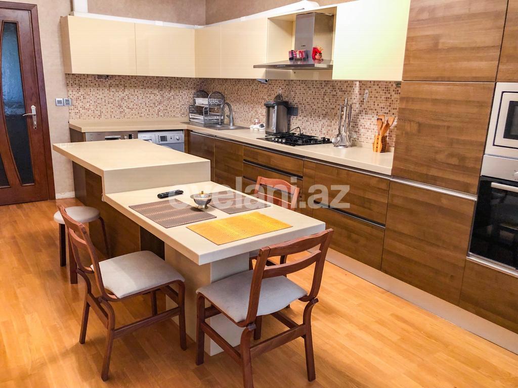 Satılır, yeni tikili, 3 otaqlı, 173 m², Gənclik m.