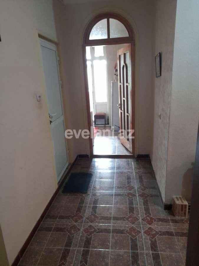 Kirayə verilir, köhnə tikili, 3 otaqlı, 85 m², Elmlər Akademiyası m.