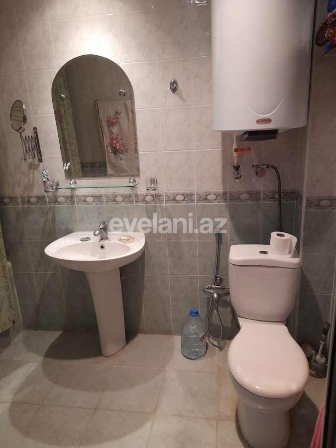 Kirayə verilir, köhnə tikili, 3 otaqlı, 85 m², Elmlər Akademiyası m.