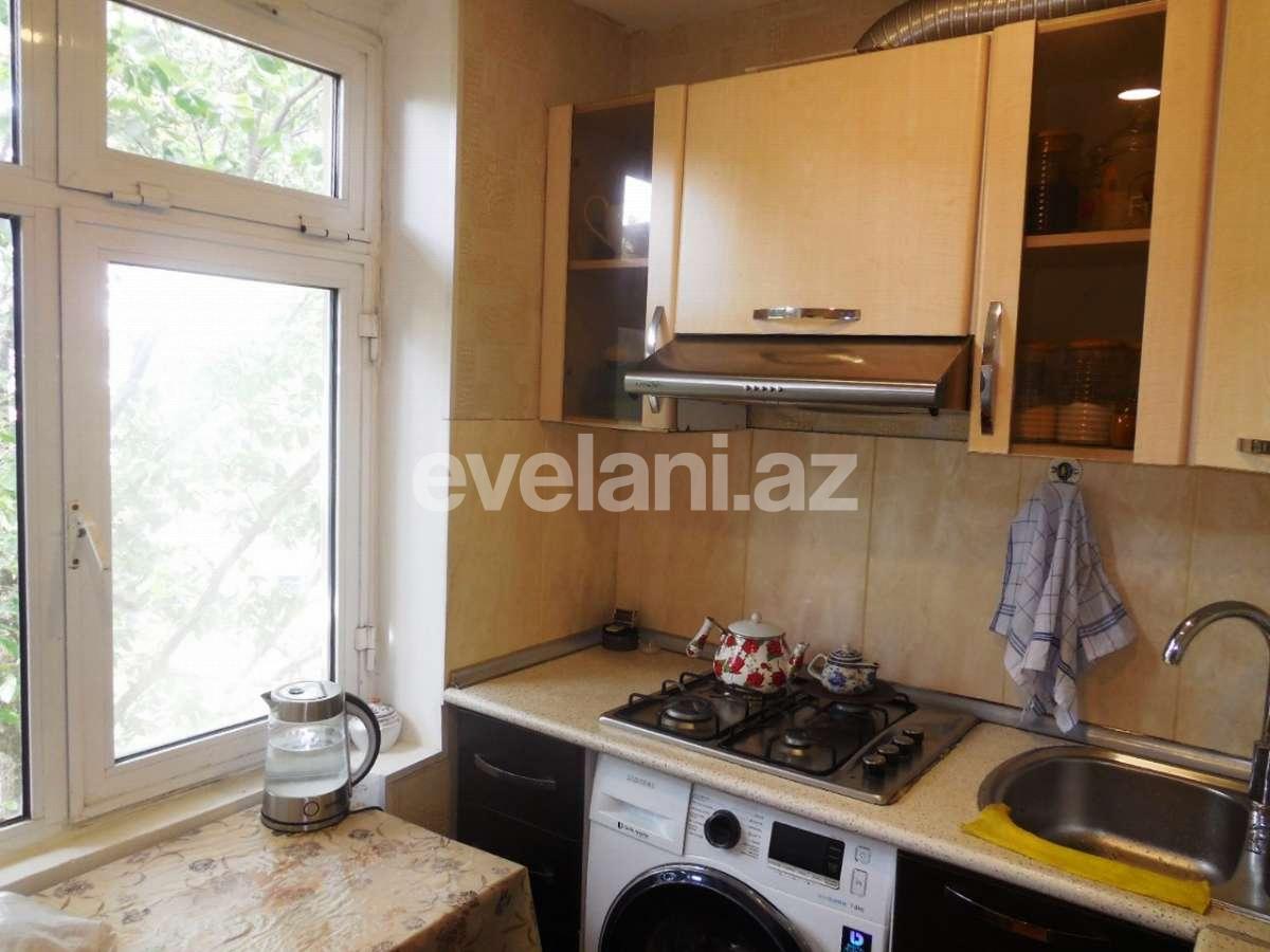 Продаётся, вторичка, 3-комнаты, 67 m², Элмляр Академиясы m.