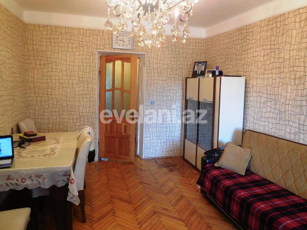 Продаётся, вторичка, 3-комнаты, 67 m², Элмляр Академиясы m.