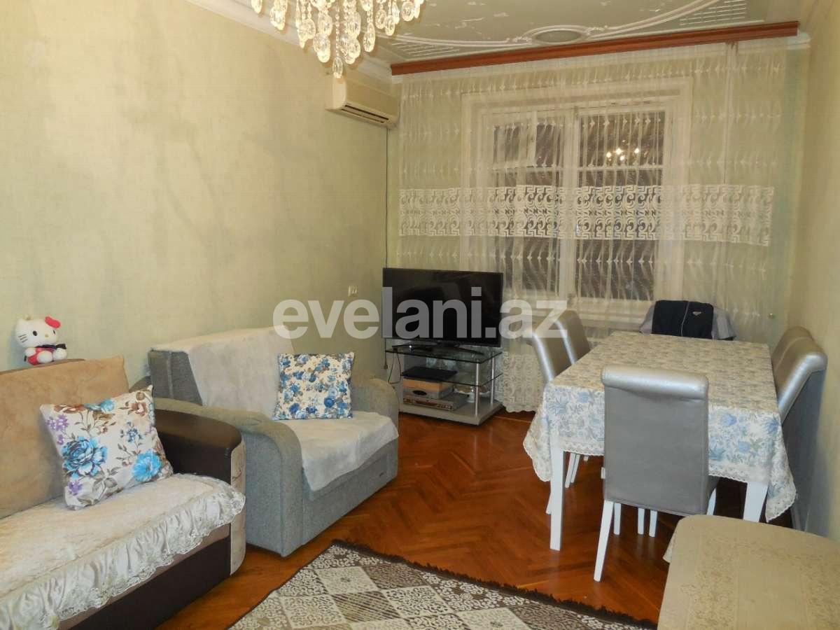 Продаётся, вторичка, 2-комнаты, 65 m², Низами m.