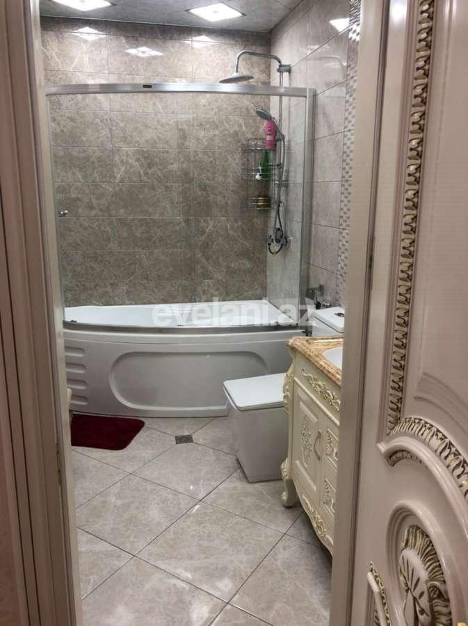 Satılır, yeni tikili, 3 otaqlı, 143 m², 8 Noyabr m.