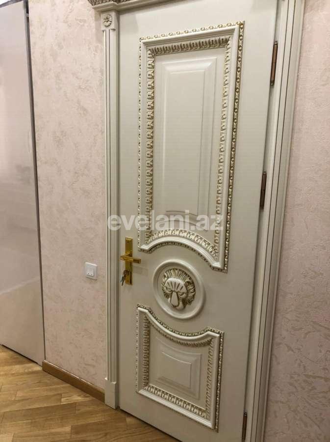 Satılır, yeni tikili, 3 otaqlı, 143 m², 8 Noyabr m.