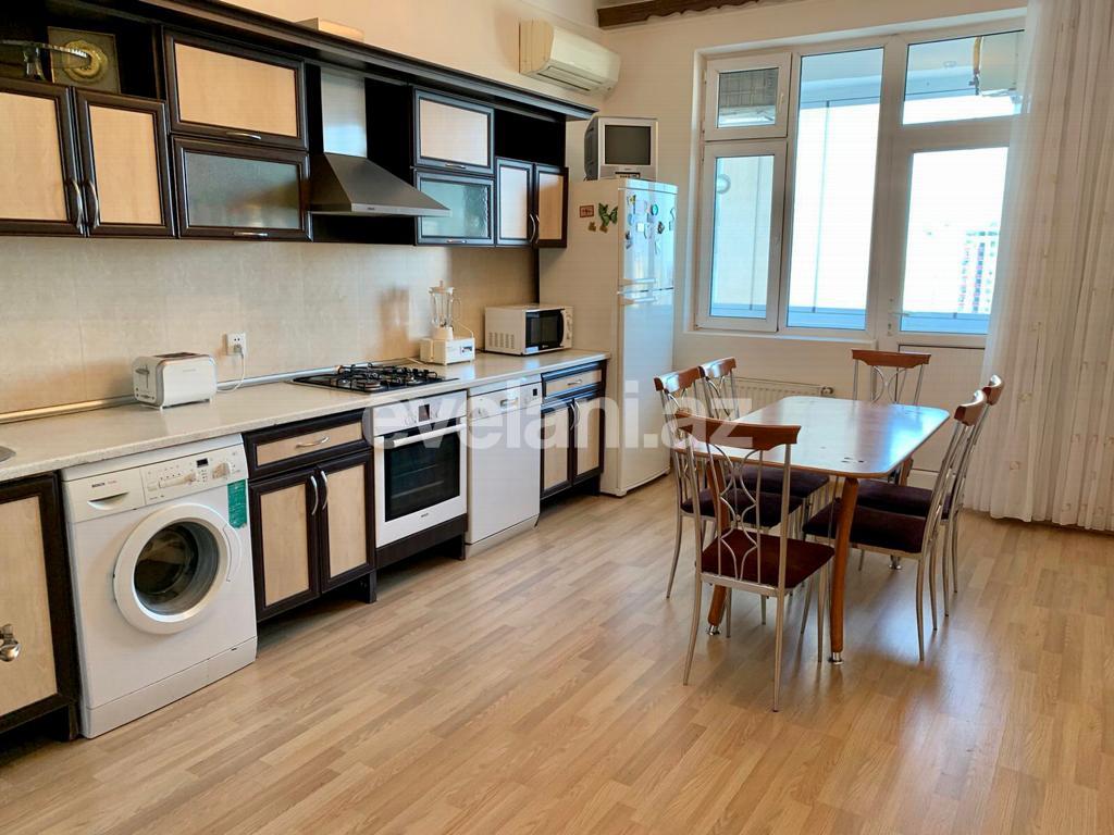Satılır, yeni tikili, 3 otaqlı, 110 m², Gənclik m.