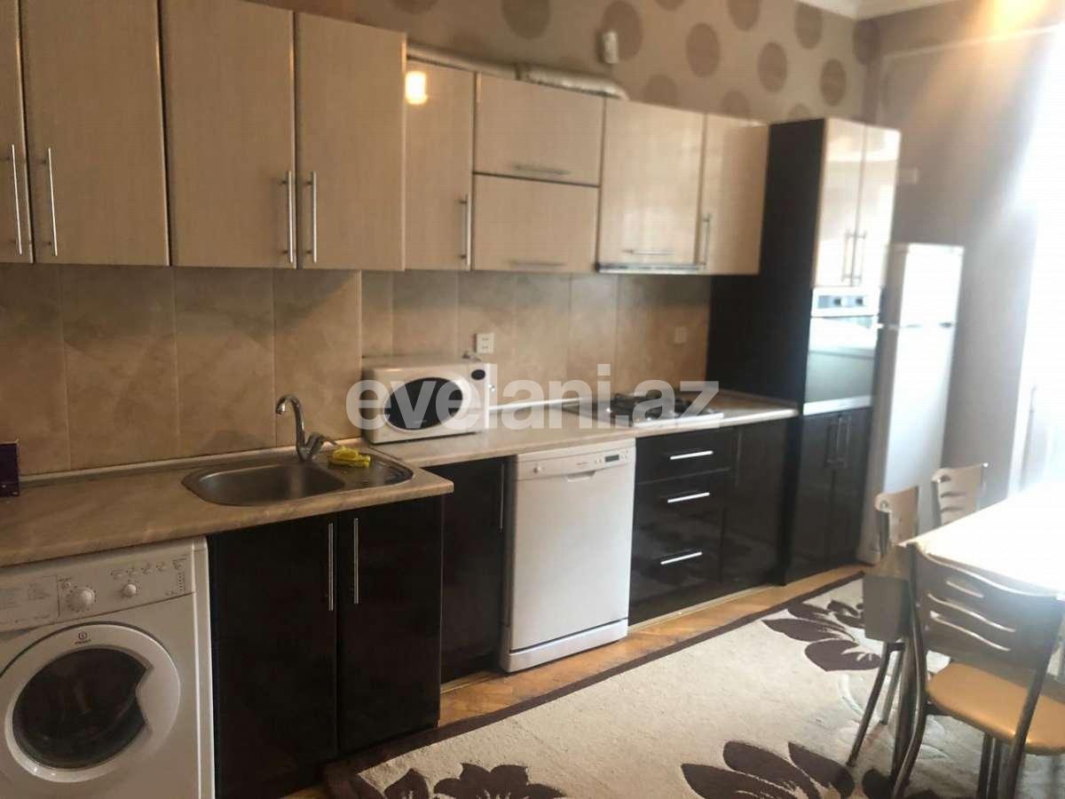 Kirayə verilir, yeni tikili, 3 otaqlı, 110 m², İnşaatçılar m.