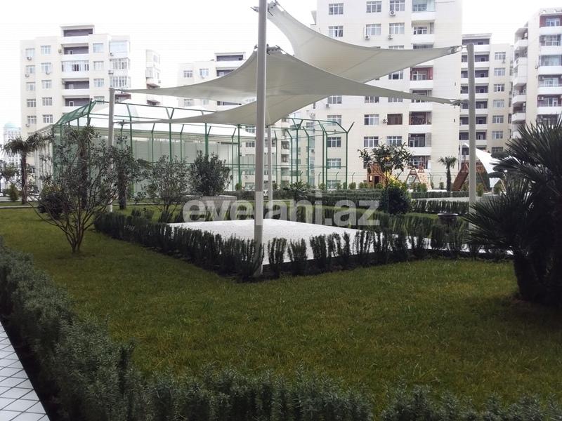 Satılır, yeni tikili, 3 otaqlı, 154 m², Elmlər Akademiyası m.