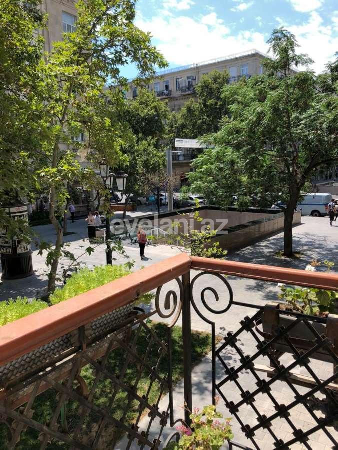 Satılır, köhnə tikili, 3 otaqlı, 80 m², Xırdalan