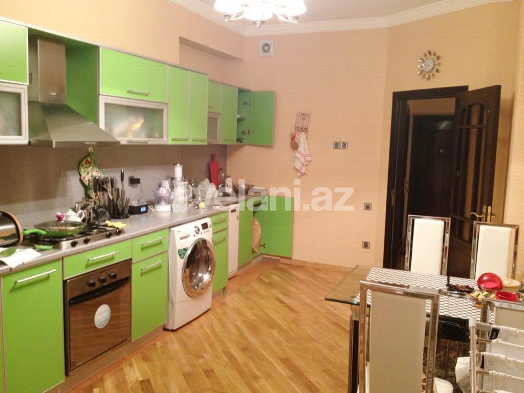 Satılır, yeni tikili, 4 otaqlı, 180 m², Bakı, Xətai r, Şah İsmayıl Xətai m.