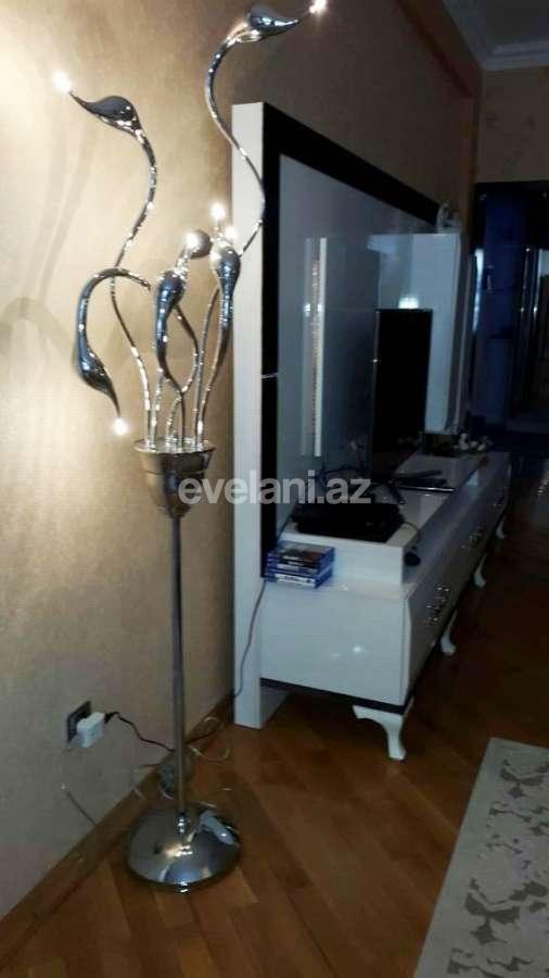 Satılır, yeni tikili, 4 otaqlı, 180 m², Bakı, Xətai r, Şah İsmayıl Xətai m.