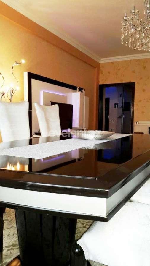 Satılır, yeni tikili, 4 otaqlı, 180 m², Bakı, Xətai r, Şah İsmayıl Xətai m.