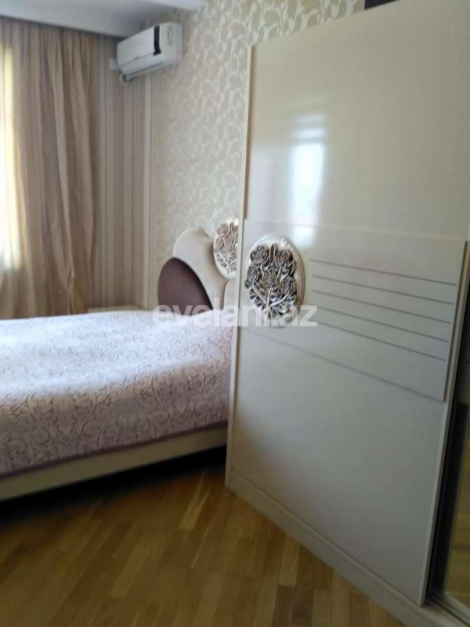 Satılır, yeni tikili, 4 otaqlı, 140 m², Neftçilər m.