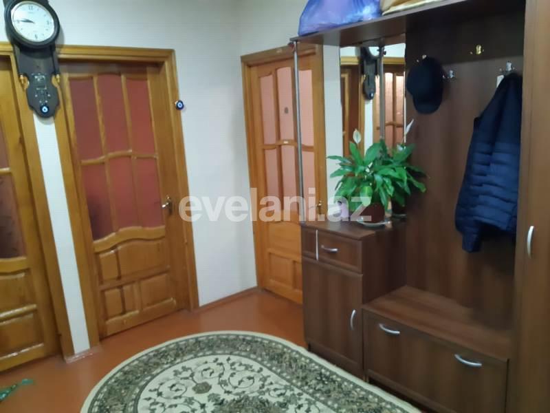 Satılır, köhnə tikili, 4 otaqlı, 112 m², İnşaatçılar m.