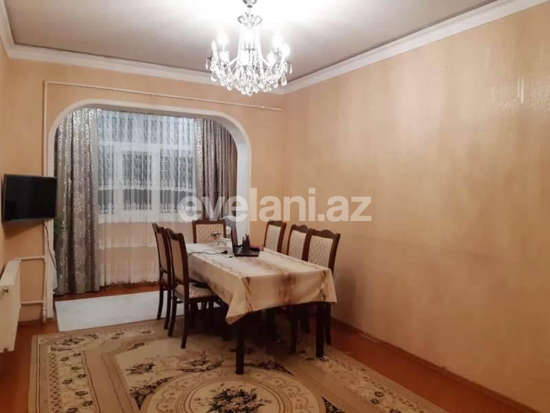Satılır, köhnə tikili, 4 otaqlı, 112 m², İnşaatçılar m.