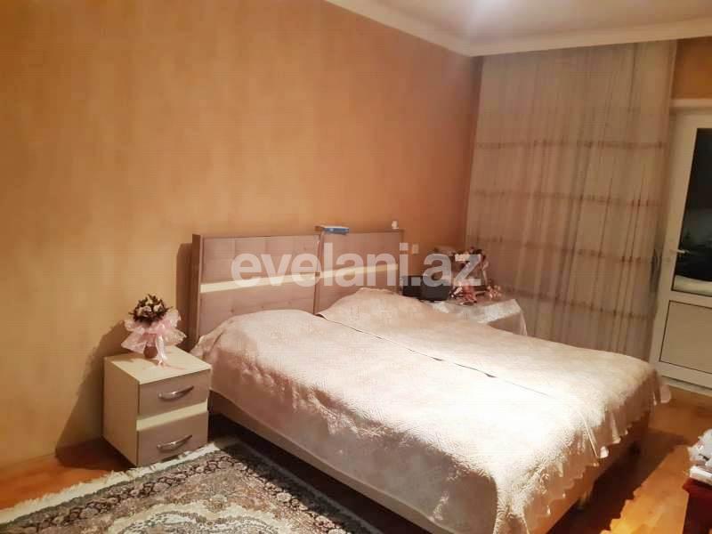 Satılır, köhnə tikili, 4 otaqlı, 112 m², İnşaatçılar m.