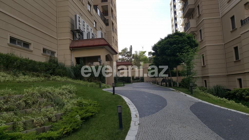 Satılır, yeni tikili, 5 otaqlı, 300 m², Gənclik m.