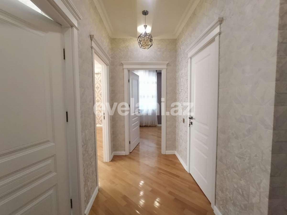 Satılır, yeni tikili, 2 otaqlı, 65 m², Bakı, Nəsimi r, 4-cü mikrorayon q, Memar Əcəmi m.