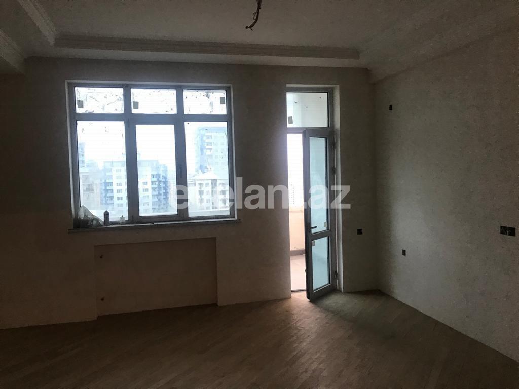 Satılır, yeni tikili, 4 otaqlı, 210 m², Nizami m.