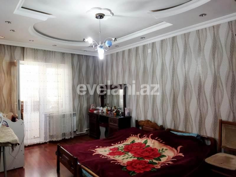 Satılır, köhnə tikili, 4 otaqlı, 112 m², İnşaatçılar m.
