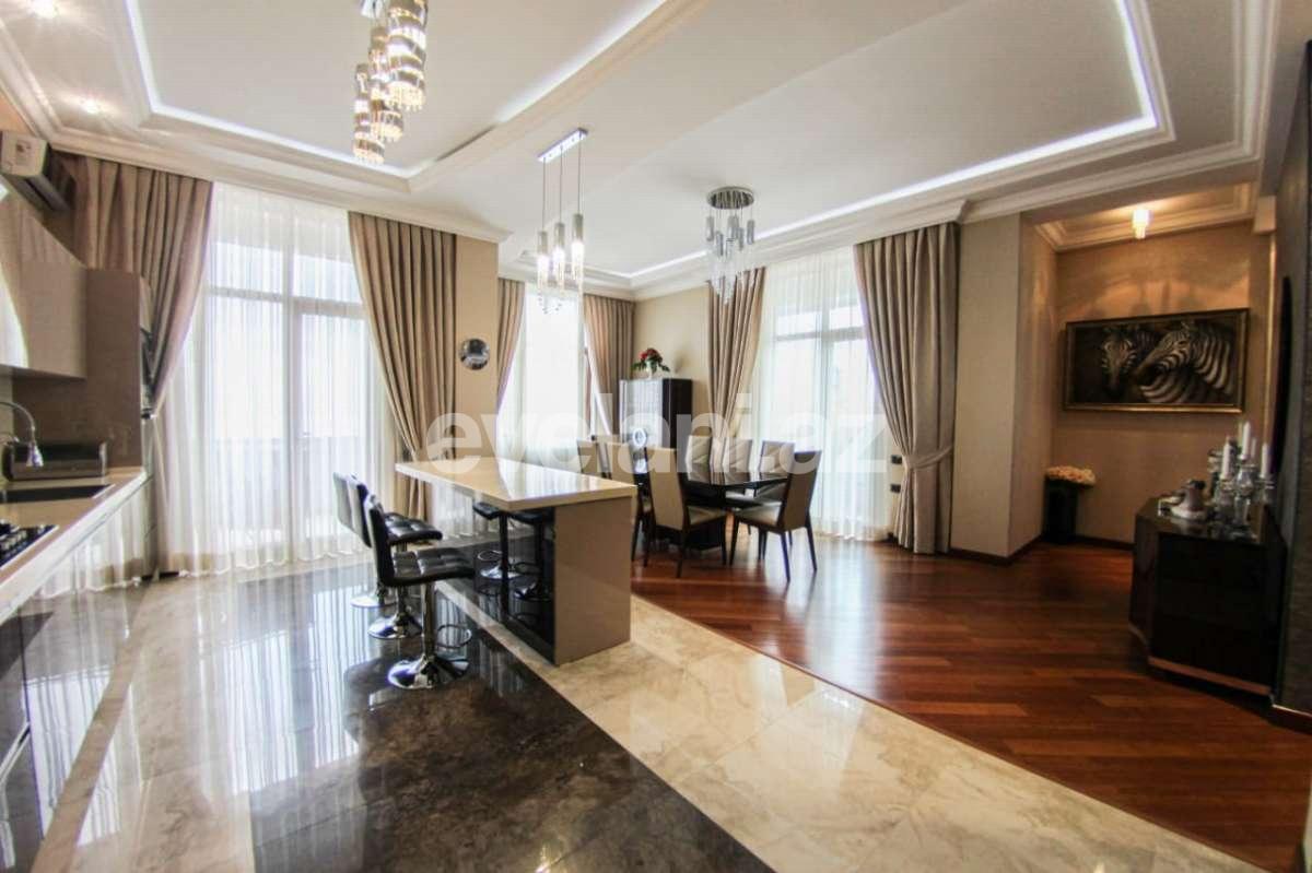 Satılır, yeni tikili, 4 otaqlı, 190 m², Gənclik m.