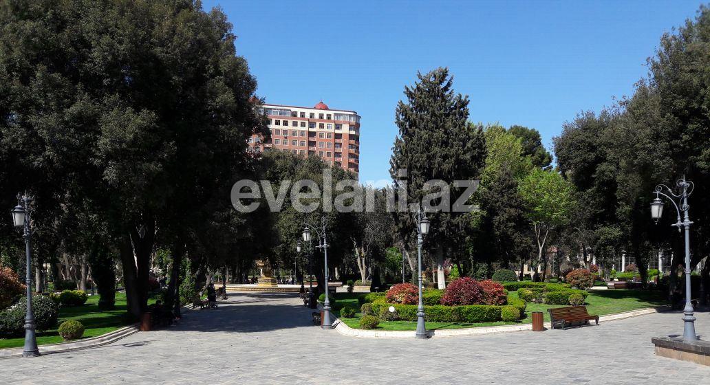 Продаётся, новостройка, 2-комнаты, 91 m², Низами m.