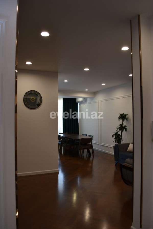 Satılır, yeni tikili, 3 otaqlı, 120 m², 28 may m.