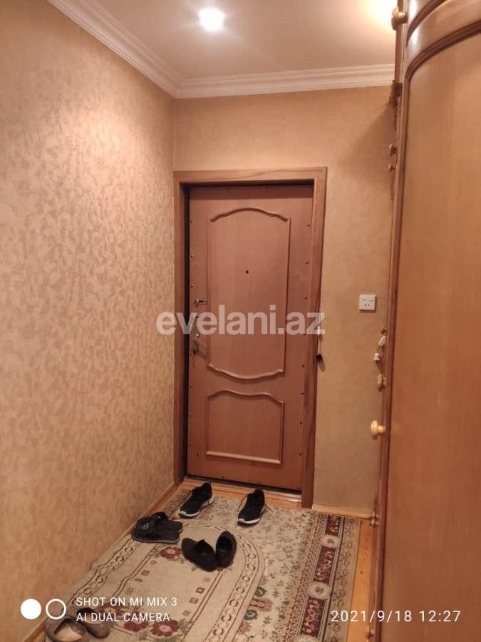 Sale, old building, 3 room, 100 m², 8 November m.