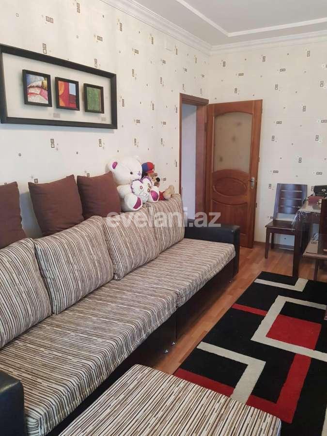 Satılır, köhnə tikili, 2 otaqlı, 45 m², Xalqlar Dostluğu m.
