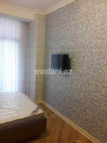 Rent, new building, 3 room, 150 m², 28 may m.