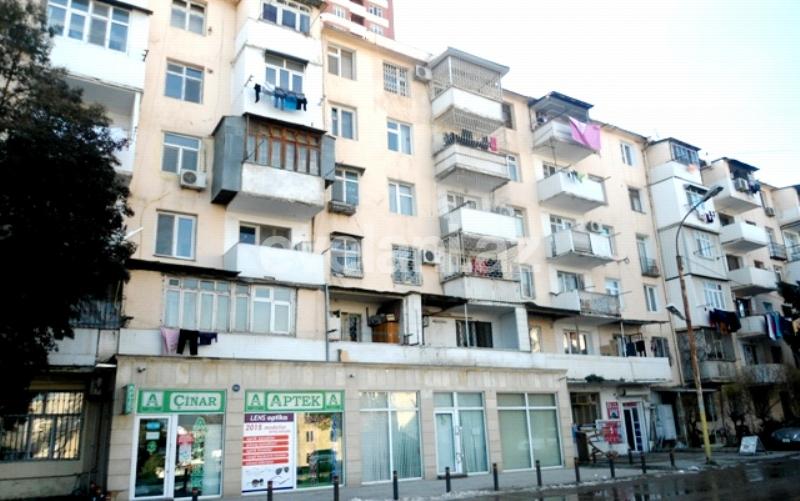 Satılır, köhnə tikili, 2 otaqlı, 46 m², Yasamal r.