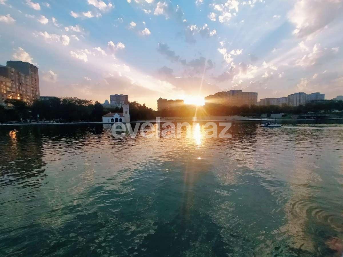 Satılır, yeni tikili, 3 otaqlı, 154 m², Gənclik m.