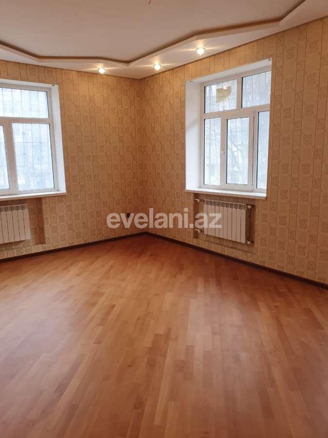 Satılır, yeni tikili, 3 otaqlı, 130 m², Neftçilər m.