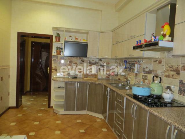 Sale, new building, 4 room, 170 m², Inshaatchilar m.