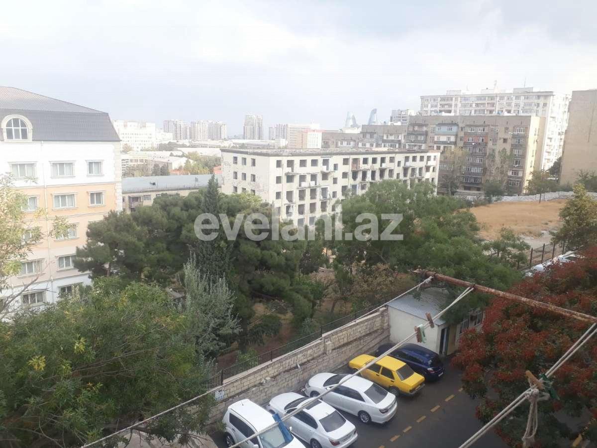 Продаётся, вторичка, 1-комнаты, 30 m², Элмляр Академиясы m.