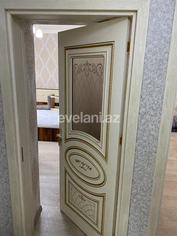 Rent, old building, 3 room, 80 m², Nasimi r.