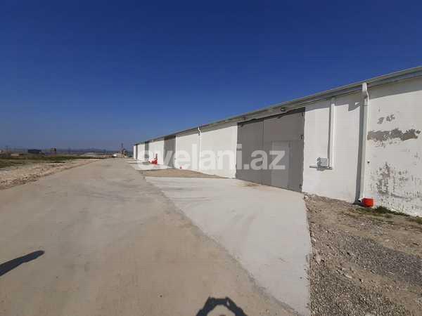 Kirayə verilir, obyekt, 1500 m², Dərnəgül m.