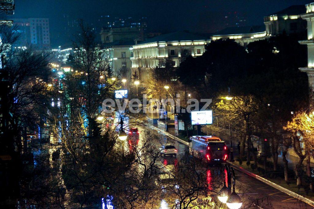 Sale, old building, 2 room, 55 m², Yasamal r.